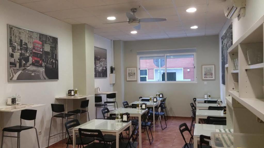 Hostal Jentoft Sevilla Exteriér fotografie